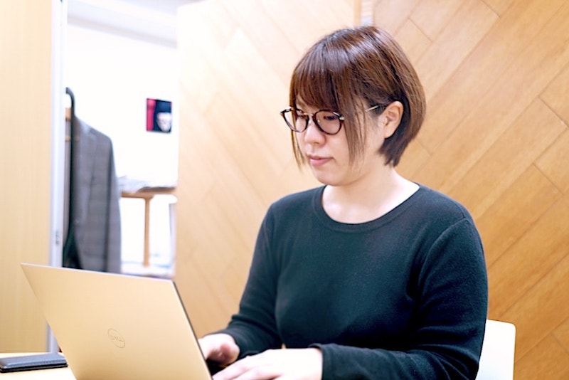 直感的な操作ができたと話す女性